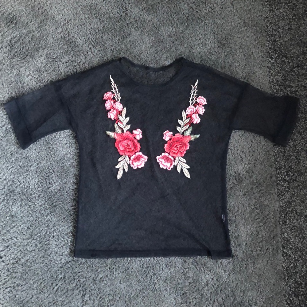 ✨SALE✨LF Fine mesh shirt with floral detail